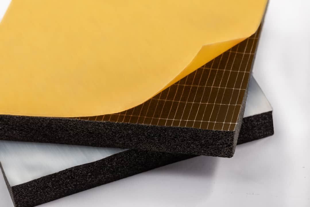 عایق الاستومری پشت چسب دار ساده